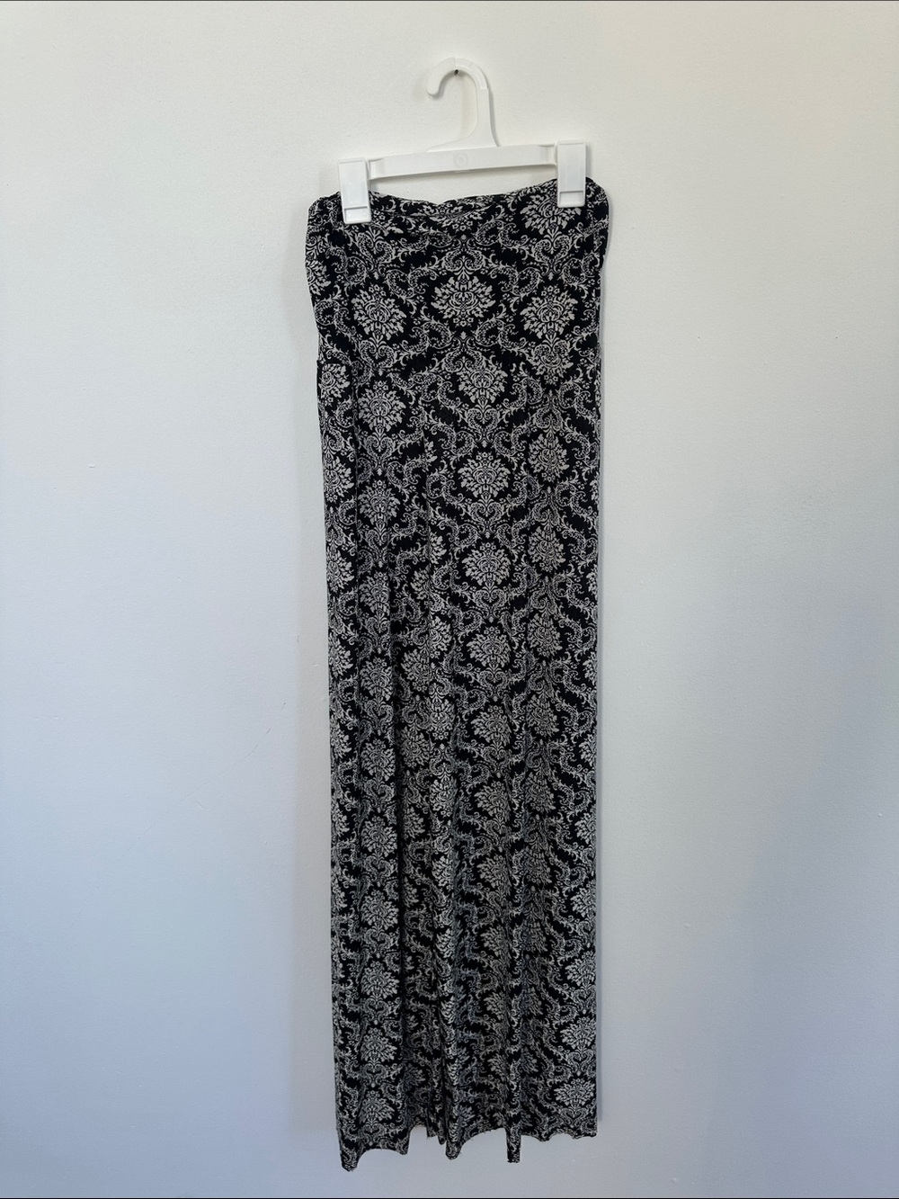 Black and White Damask pant